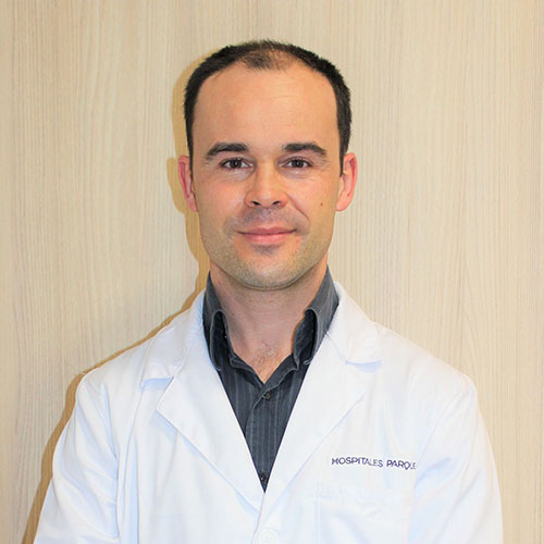 Dr. Roberto López